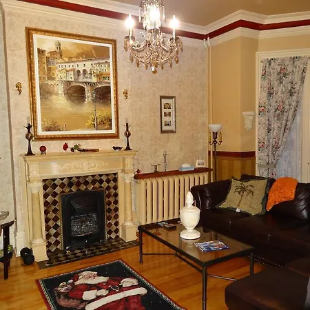 A Tanners Home Inn Bed And Breakfast Saint John Exterior photo