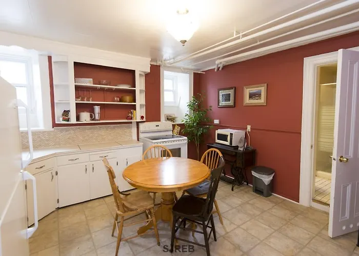 A Tanners Home Inn Bed And Breakfast