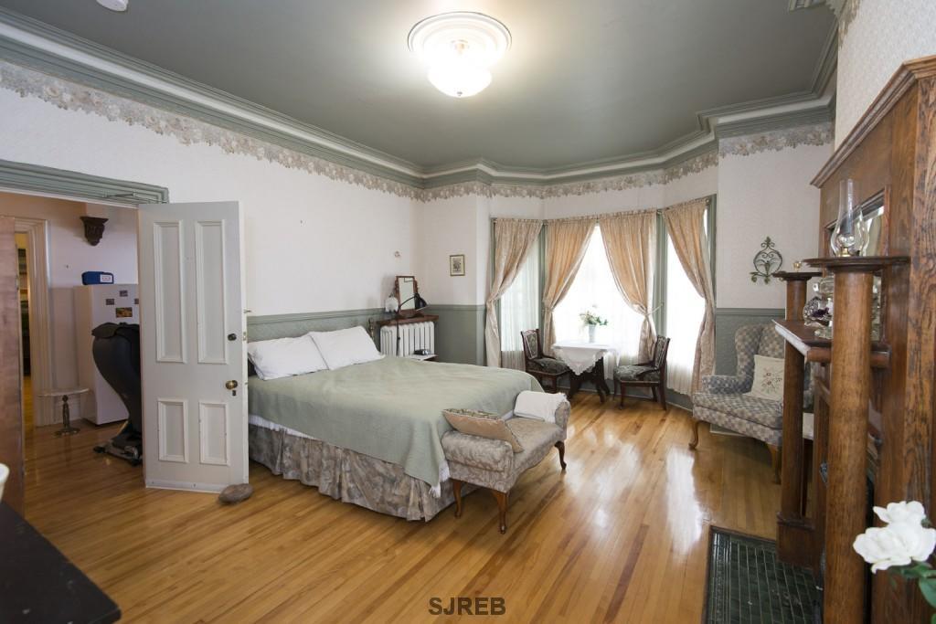 A Tanners 5* Saint John